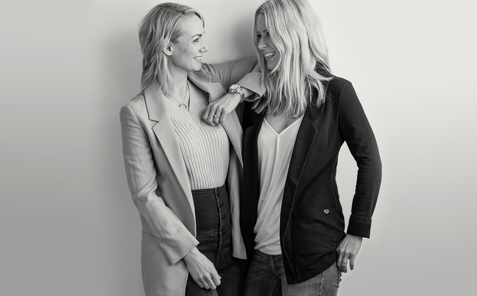 Lola&Lykke's founders - Laura on the left and Kati on the right