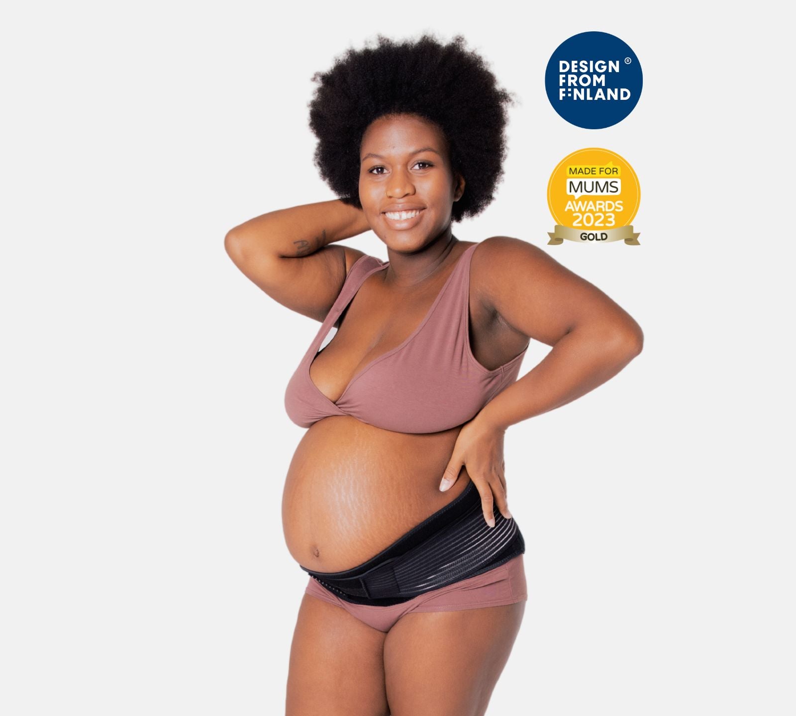 wearing pregnancy support belt