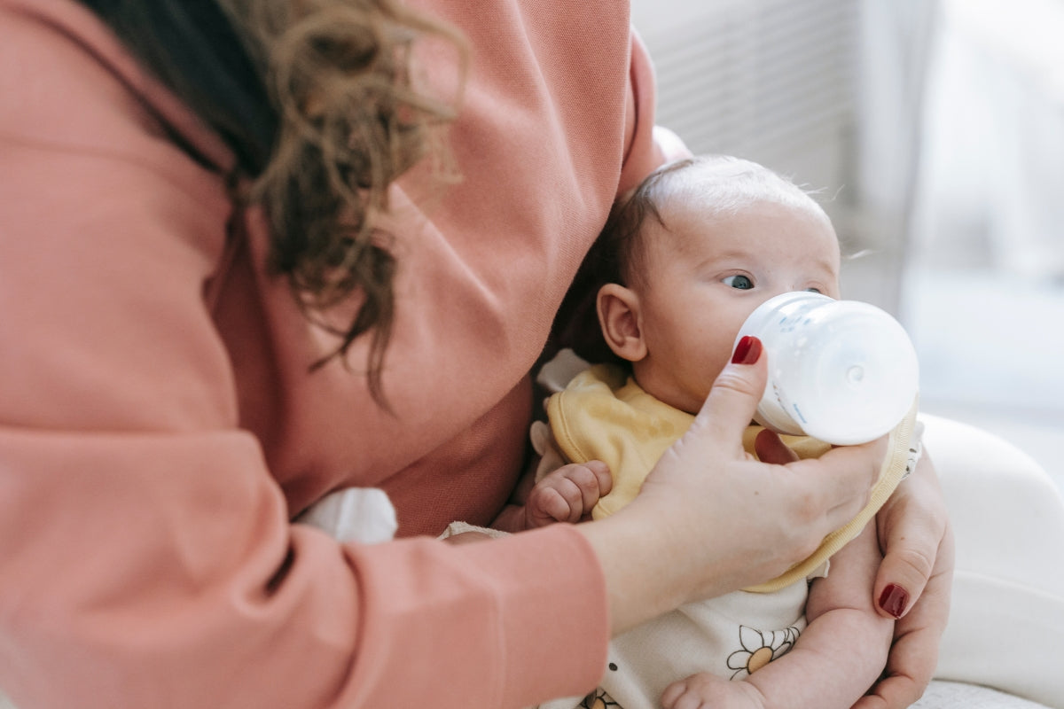 How to Bottle Feed a Newborn: A Gentle, Step-by-Step Guide for New Parents