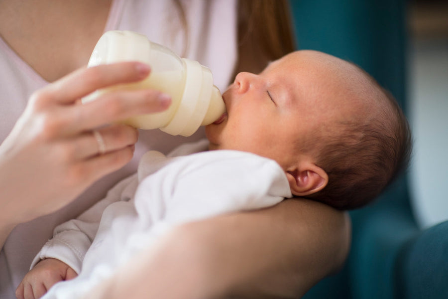 How to Bottle Feed a Newborn: A Gentle, Step-by-Step Guide for New Parents