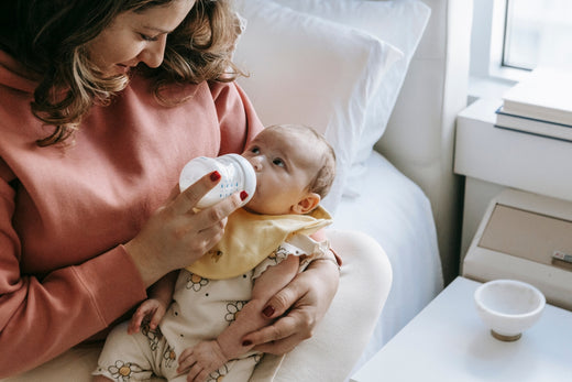 Breastfeeding vs. Formula Feeding: What’s Best for Your Baby?